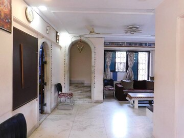 Living Room in 3 BHK Apartment at Sneha CHS Borivali, Borivali West – for Rent