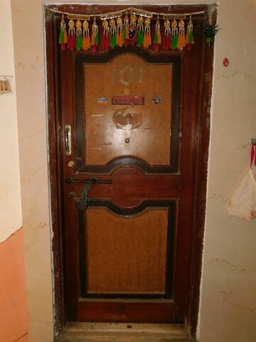 Furnished Amenities in 3 BHK Apartment at Sneha CHS Borivali, Borivali West – for Rent
