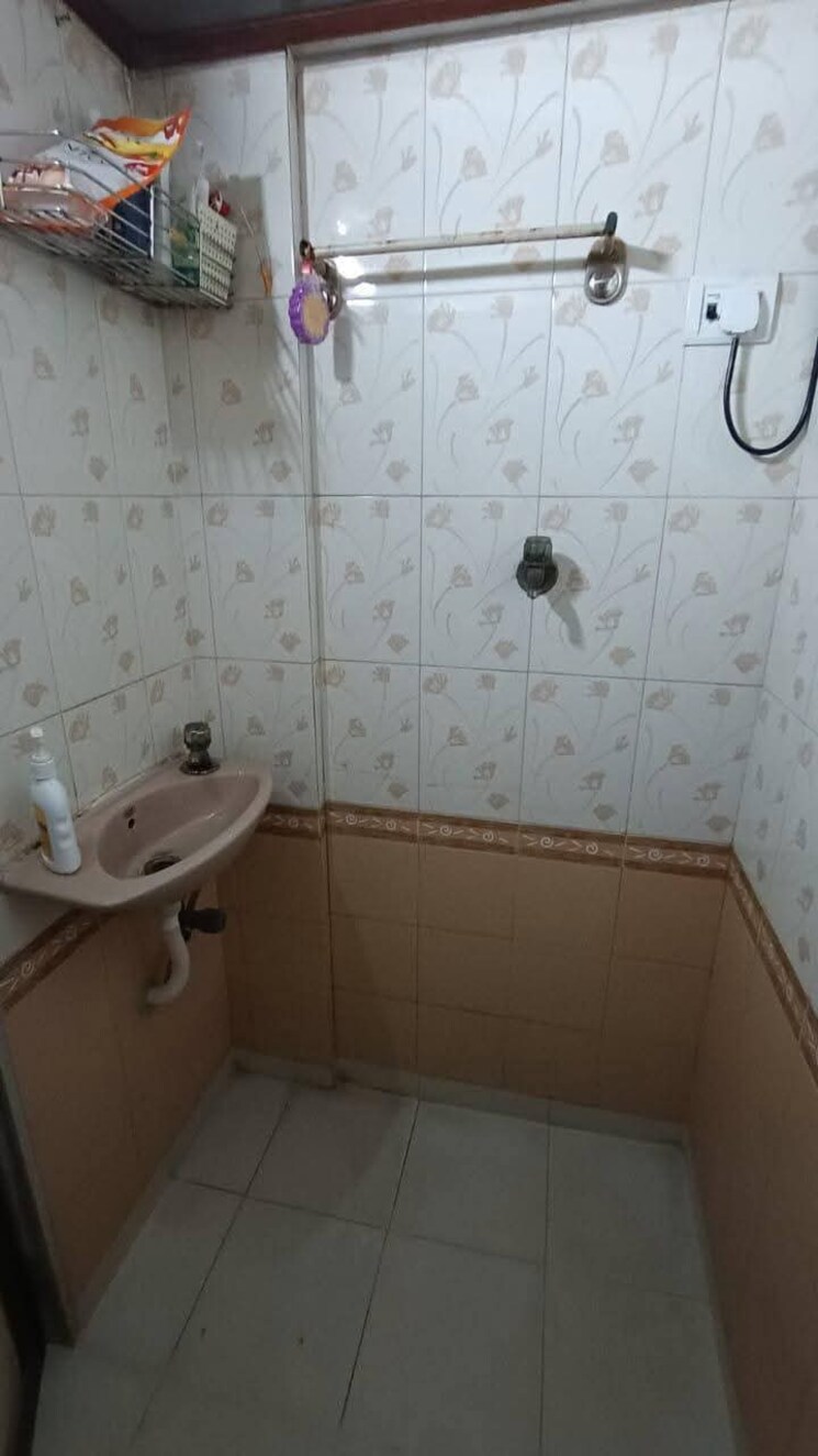 Room, prabhadevi Pg For Boys & Girls In Prabhadevi 9085250