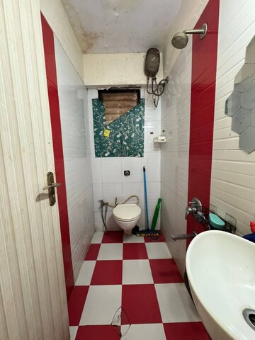 Bathroom in 1 BHK Apartment at Lower Parel – for Rent