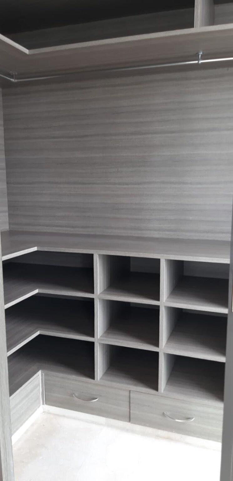 Terrace, bayview-terraces 4 Bedroom 3135 Sq.Ft. Apartment In Prabhadevi Mumbai 9085265