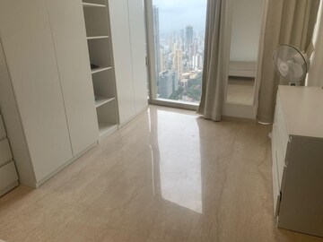 Room in 4 BHK Apartment at Lodha Marquise, Worli – for Rent