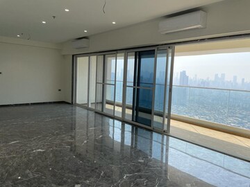 Room in 4 BHK Apartment at Ajmera Greenfinity, Wadala East – for Rent