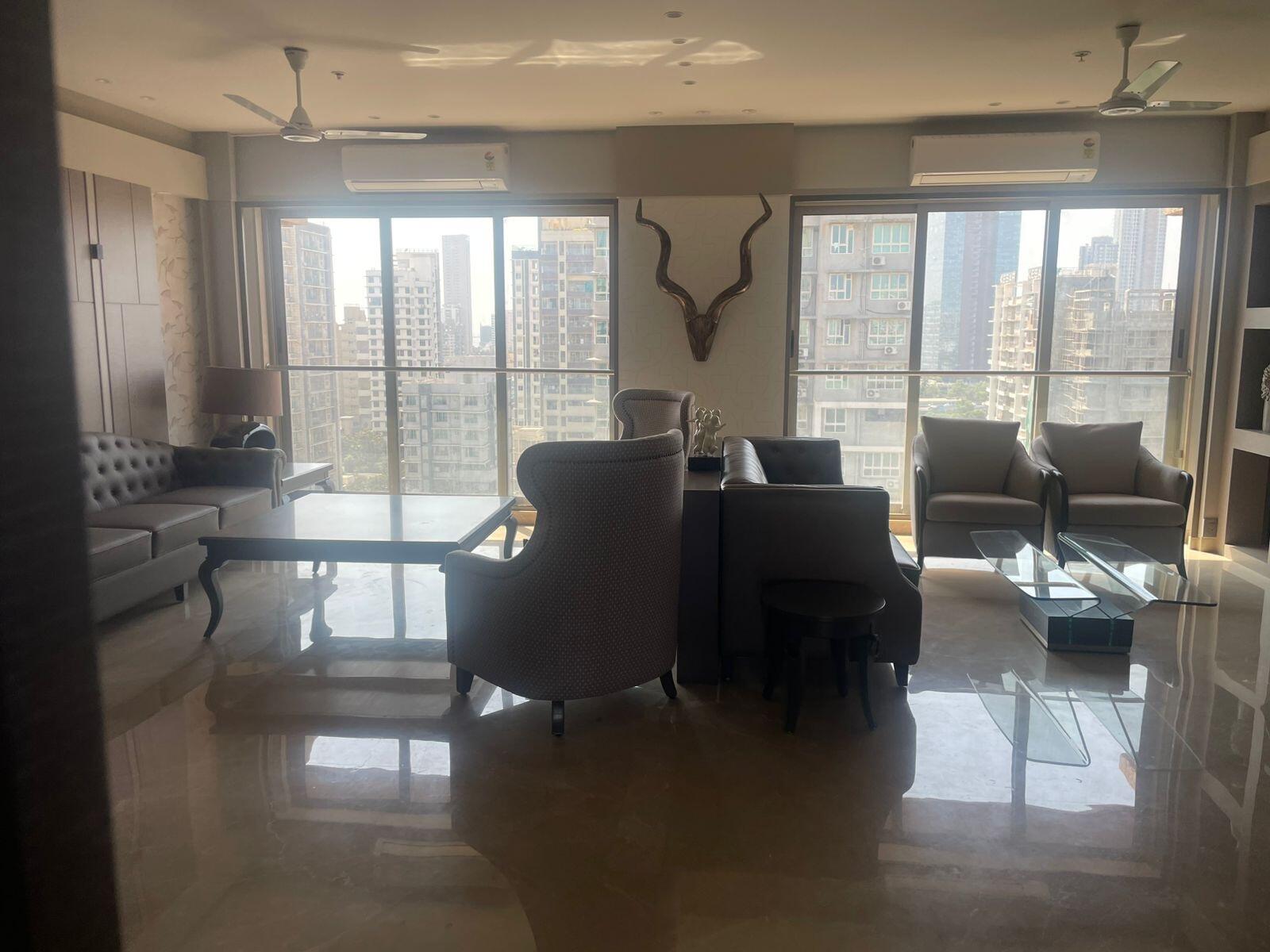 4 BHK + Servant Room Apartment For Rent in Lodha Bellissimo