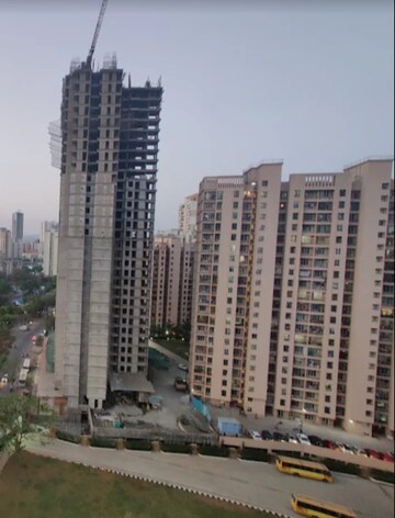 2 BHK Apartment For Rent in Vihang Valley Rio, Kasarvadavali