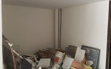 Office Space For Sale in Camp Universal Apartment, Camp