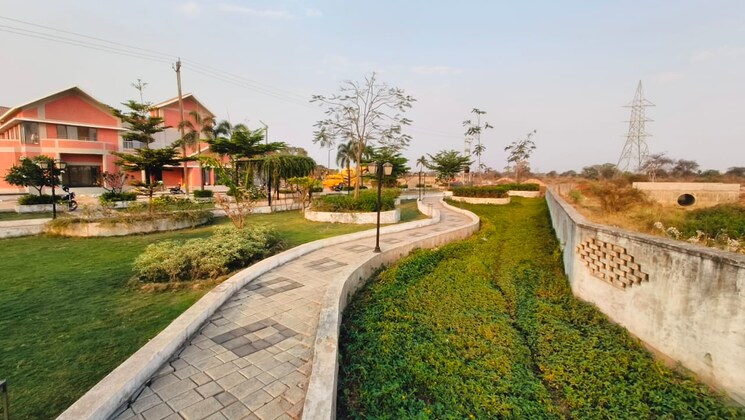 Garden, vidhan sabha marg  1498 Sq.Ft. Plot In Vidhan Sabha Marg Raipur 9085368