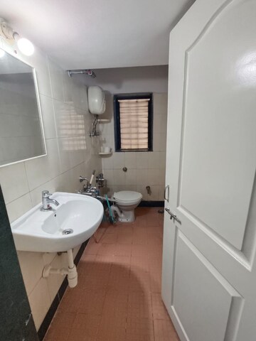  2 BHK Apartment at Kanakia Eternity Apartments, Dharamveer Nagar – for Rent