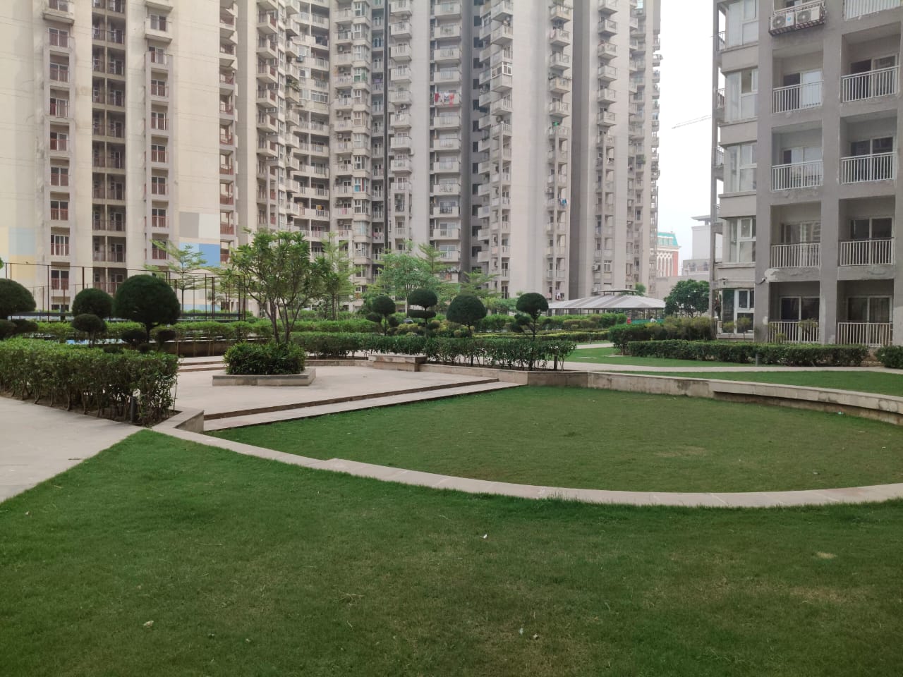 3 BHK 1465 Sq.Ft. Apartment in Shri Radha Sky Gardens
