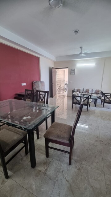 2 BHK Apartment For Rent in Panchsheel Pinnacle, Sector 16 Greater Noida