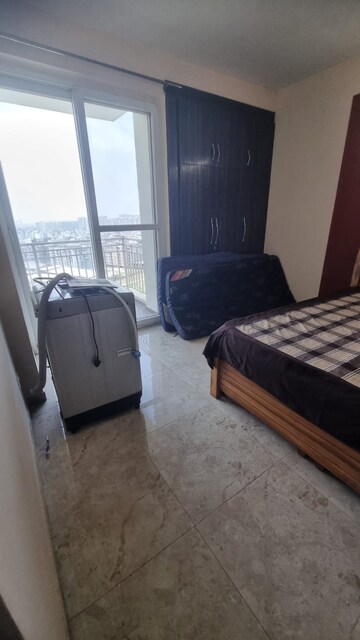 Bedroom in 2 BHK Apartment at Panchsheel Pinnacle, Sector 16 Greater Noida – for Rent