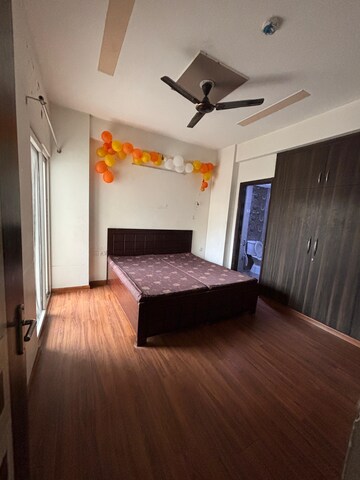 Bedroom in 2 BHK Apartment at Panchsheel Pinnacle, Sector 16 Greater Noida – for Rent