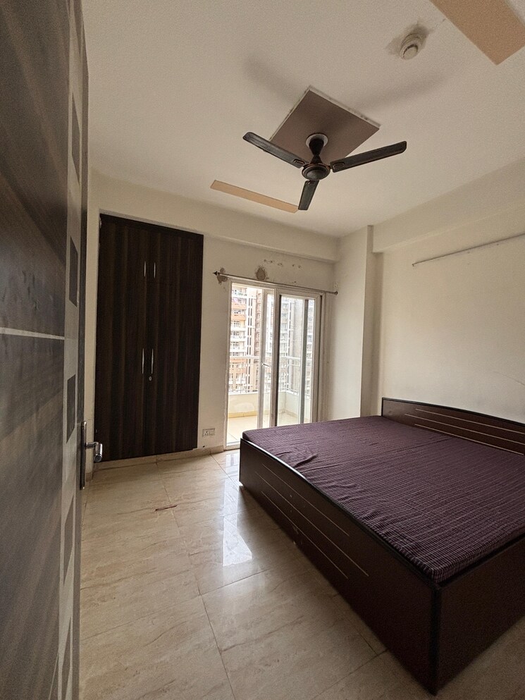 Room, panchsheel-pinnacle 2 Bedroom 975 Sq.Ft. Apartment In Sector 16 Greater Noida Greater Noida 9085393