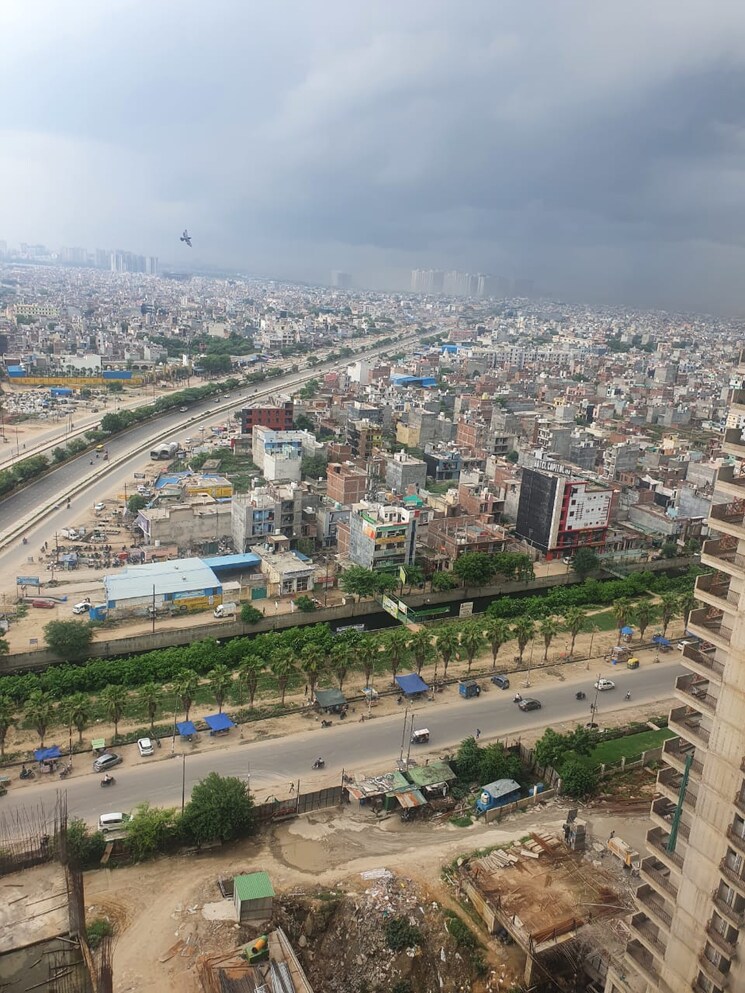 Exterior View, gaur-city-2-14th-avenue 1 Bedroom 530 Sq.Ft. Apartment In Sector 16c Greater Noida Greater Noida 9085405