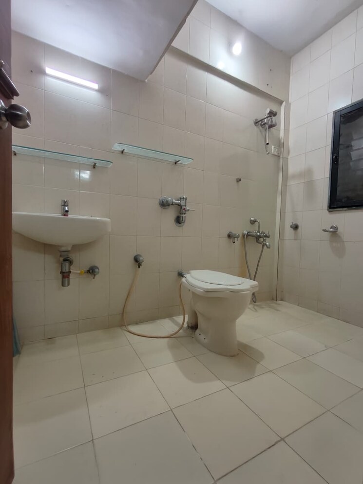 Bathroom, mittal-tower 2 Bedroom 950 Sq.Ft. Apartment In Louis Wadi Thane 9085423