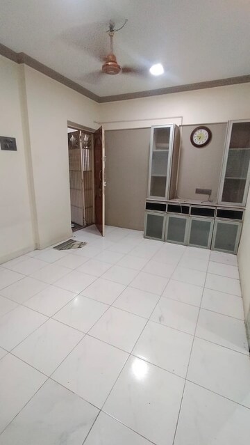 Bedroom in 1 BHK Apartment at Kashish Park Apartment, Lal Bahadur Shastri Road – for Rent