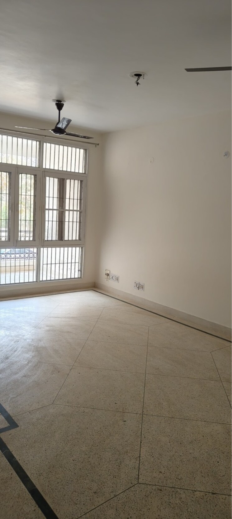 Room, sigma-apartments 3 Bedroom 1500 Sq.Ft. Apartment In Beta I Greater Noida Greater Noida 9085437