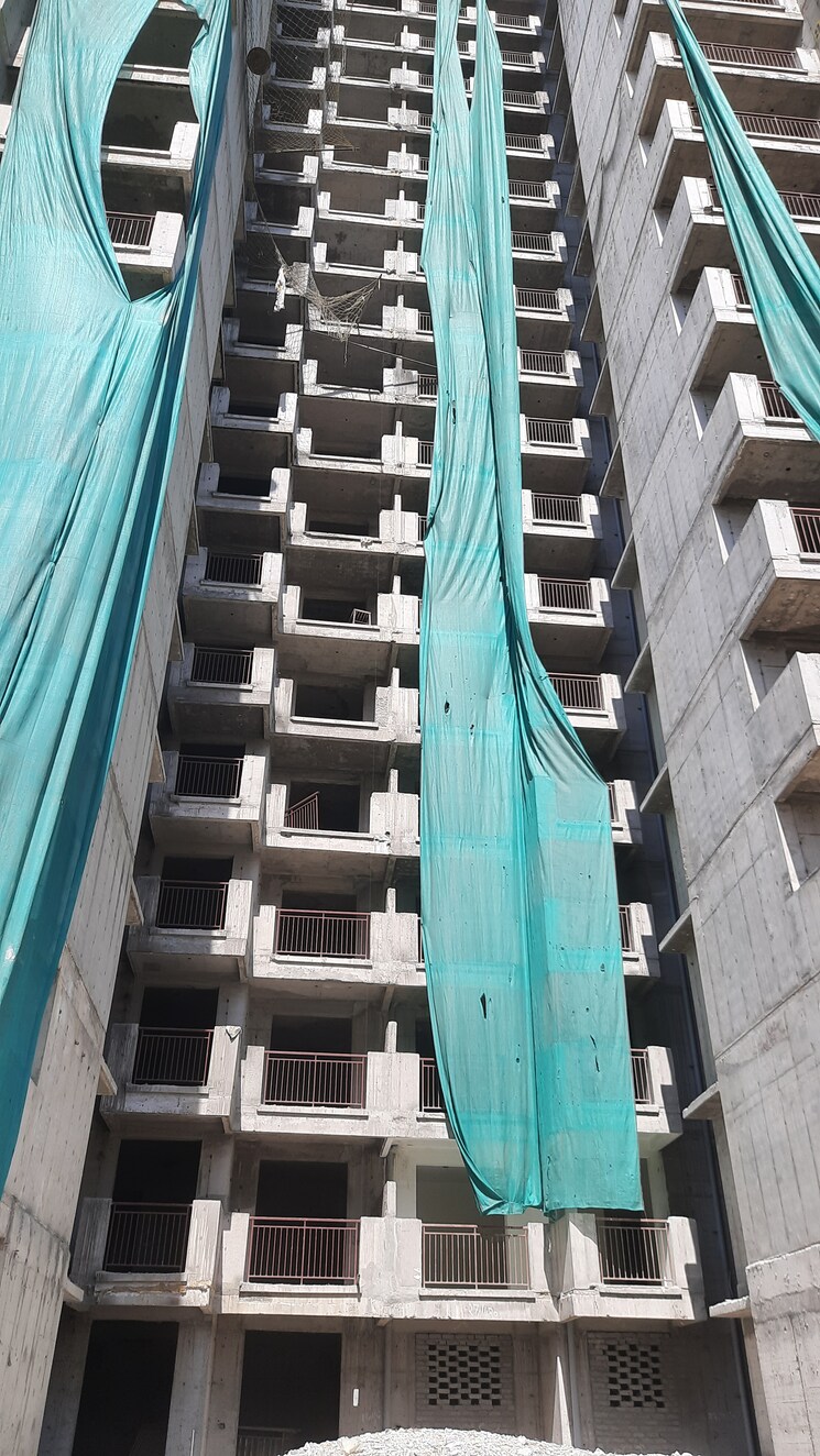 Exterior View, pareena-om-apartments 2 Bedroom 647 Sq.Ft. Apartment In Sector 112 Gurgaon 9085455
