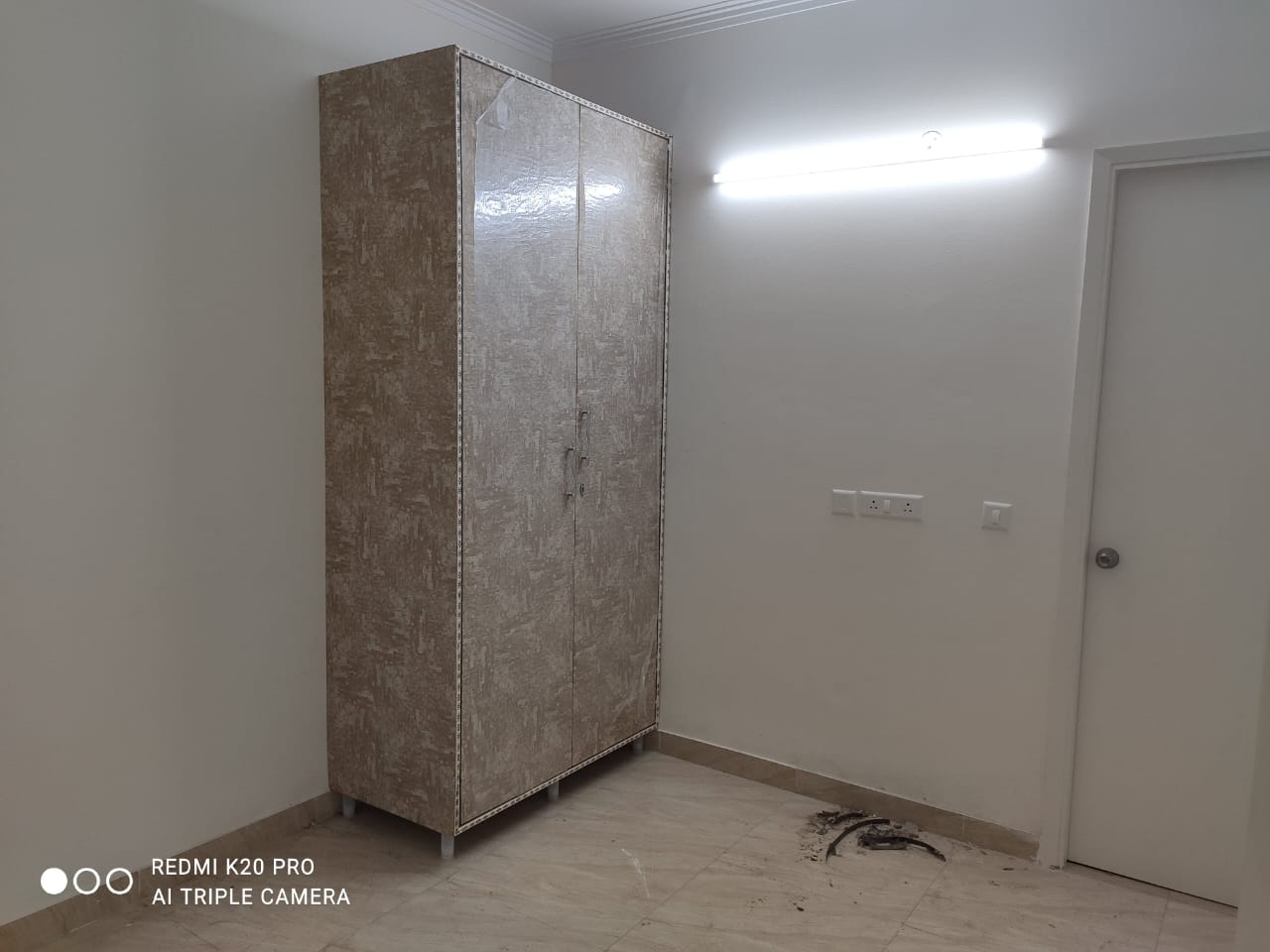 1 BHK Apartment For Sale in Crossing Republik