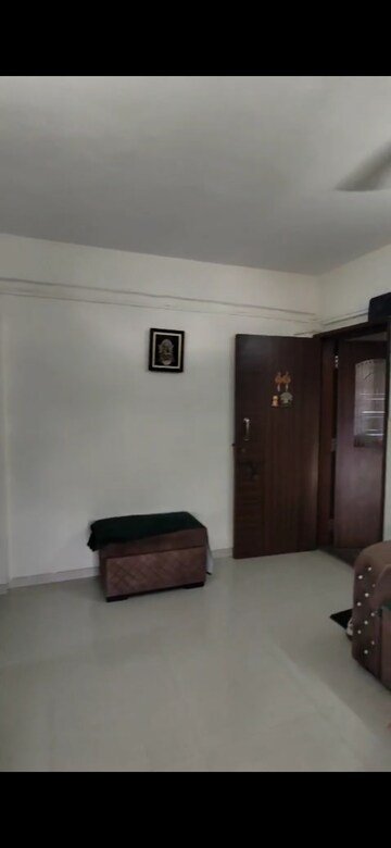 Room in 1 BHK Apartment at Shardashram Dadar CHS, Dadar West – for Rent