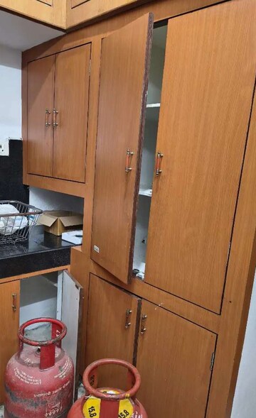 Furnished Amenities in 3 BHK Independent House at White Pearl Apartment, Whitefields – for Rent