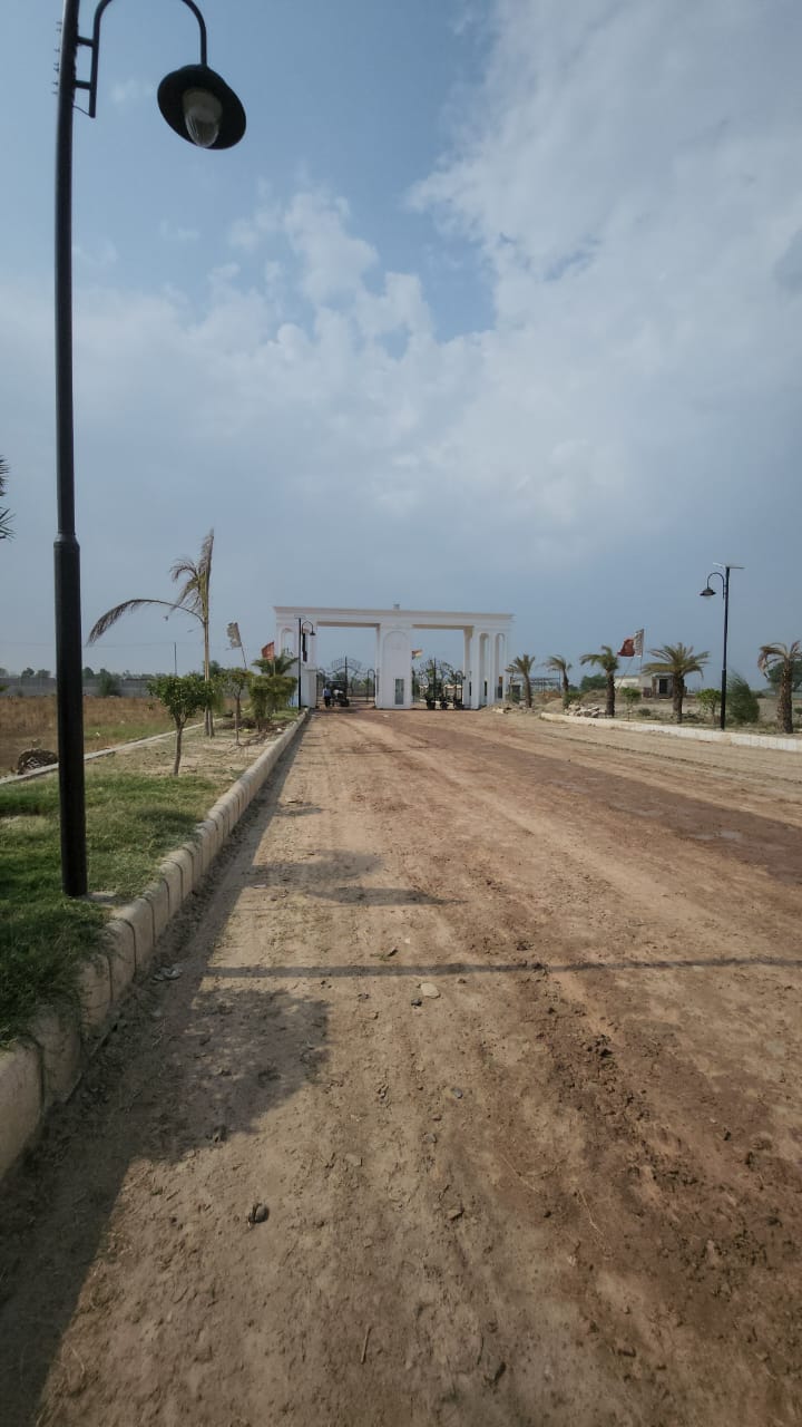 Plot For Sale in Crossing Republik