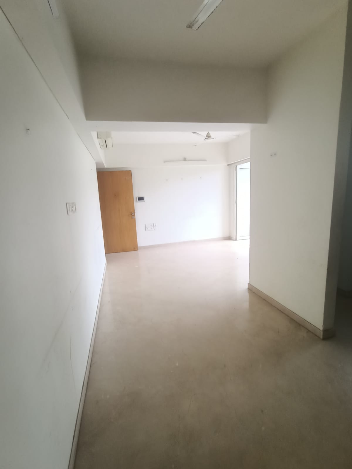 2 BHK Apartment For Rent in Godrej The Trees