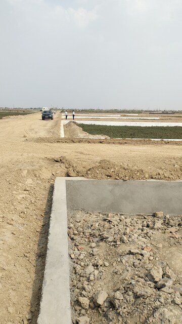 Plot Area in  Plot at Maniram – for Sale