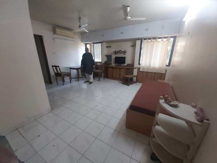 Living Room, sayli-complex-prabhat-road 2 Bedroom 1210 Sq.Ft. Apartment In Prabhat Road Pune 9085600