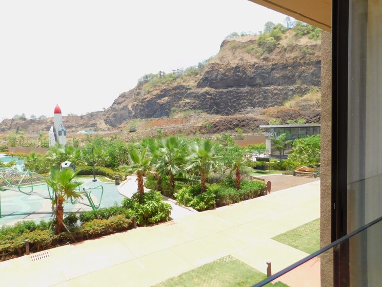 Garden, kanakia-silicon-valley 2 Bedroom 900 Sq.Ft. Apartment In Powai Mumbai 9085615