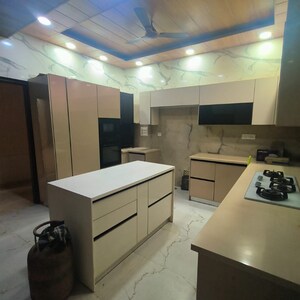 Team Area in 4 BHK Builder Floor at South Extension ii – for Sale