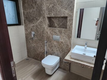 Bathroom in 3 BHK Apartment at Celestia Spaces, Parel – for Rent