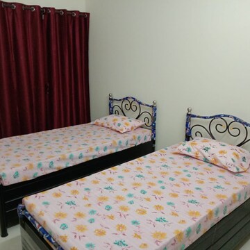 Bedroom in  Pg at Patlipada – for Rent