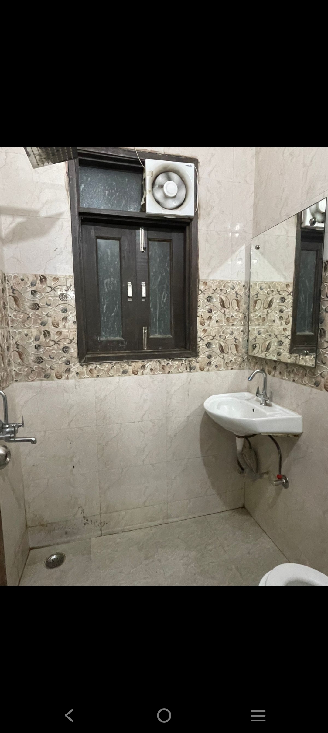 1 BHK Builder Floor For Rent in Saket