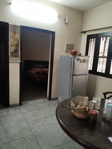 Room in 2 BHK Apartment at Sarita Vihar Pocket-C RWA, Sarita Vihar – for Rent