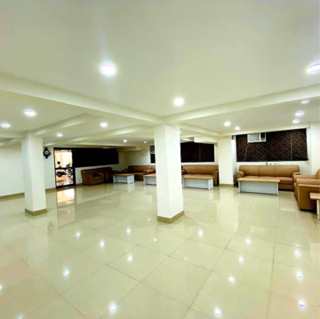 Furnished Amenities in 3.5 BHK Apartment at Gandharva Imperial Crest, Amar Shaheed Path – for Sale