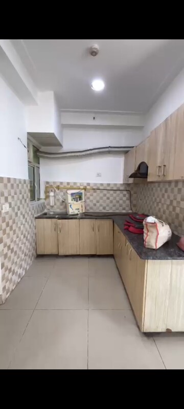Kitchen in 2.5 BHK Apartment at Sector 16 – for Sale