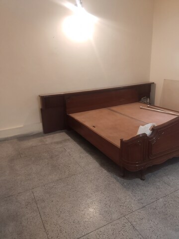 Bedroom in 3 BHK Builder Floor at Sheikh Sarai – for Rent