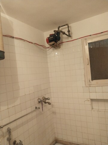 Bathroom in 3 BHK Builder Floor at Sheikh Sarai – for Rent