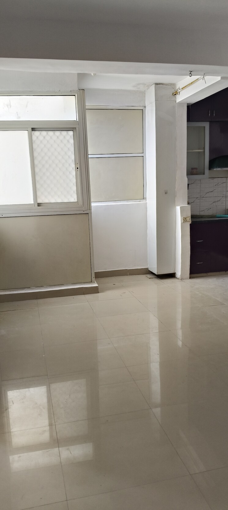 Room, galaxy-north-avenue-ll 2.5 Bedroom 1175 Sq.Ft. Apartment In Gaur City 2 Greater Noida 9085738