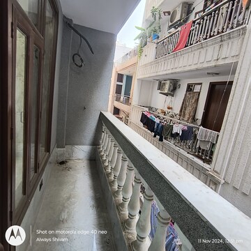 Balcony in 1 BHK Builder Floor at Govindpuri – for Rent