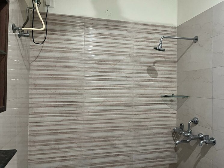 Bathroom, sector 91 4 Bedroom 200 Sq.Yd. Independent House In Sector 91 Mohali 9085768