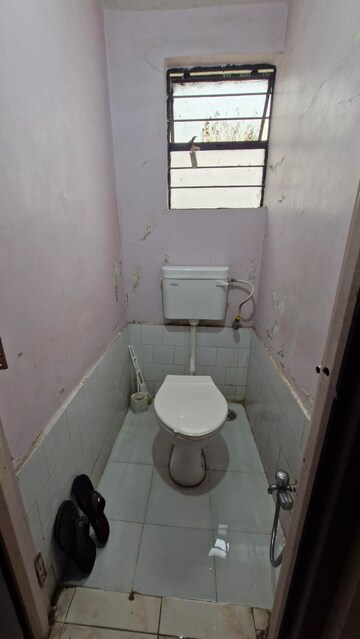 Team Area in 2 BHK Apartment at Wadgaon Sheri – for Rent