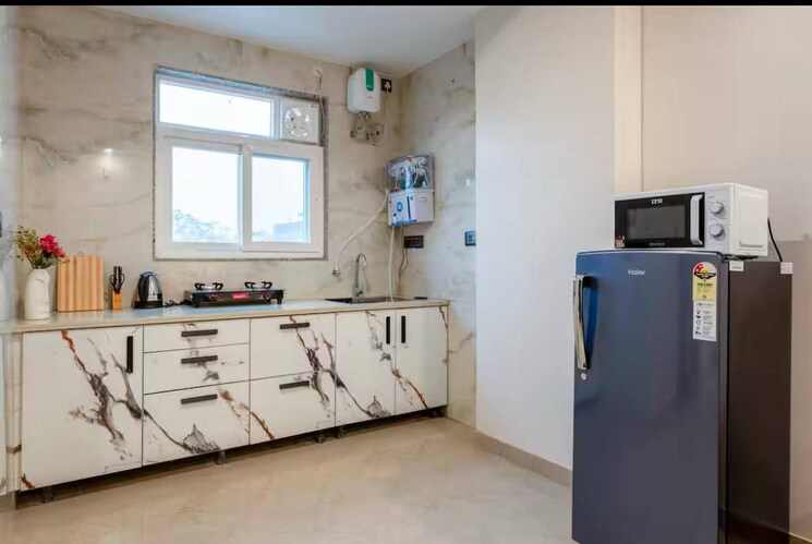 Kitchen, smart-world-orchard 3.5 Bedroom 1611 Sq.Ft. Apartment In Sector 61 Gurgaon 9085771