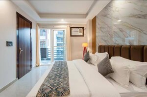 Bedroom in 3.5 BHK Apartment at Smart World Orchard, Sector 61 – for Sale