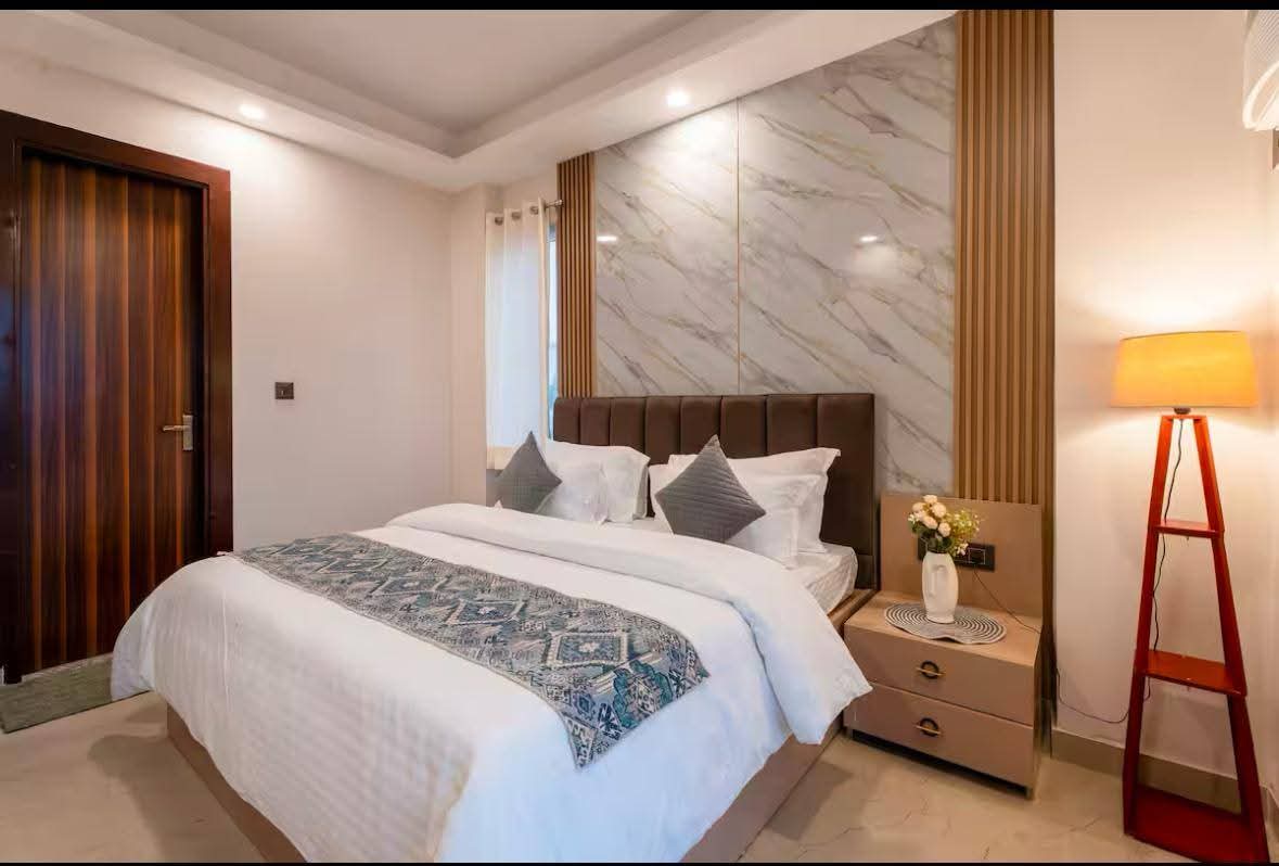 3.5 BHK + Servant Room,Study Room,Extra Room 1611 Sq.Ft. Apartment in Smart World Orchard