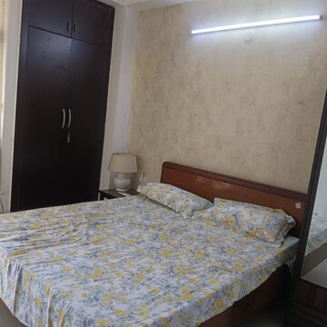 Bedroom in 2 BHK Apartment at Supertech Cape Town, Sector 74 – for Rent