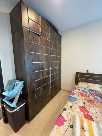 Furnished Amenities in 2 BHK Apartment at Dosti Eastern Bay, Wadala – for Rent