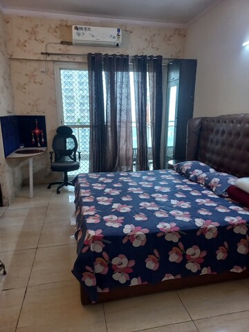 Furnished Amenities in 3 BHK Apartment at ABA Ivy County, Sector 75 – for Rent