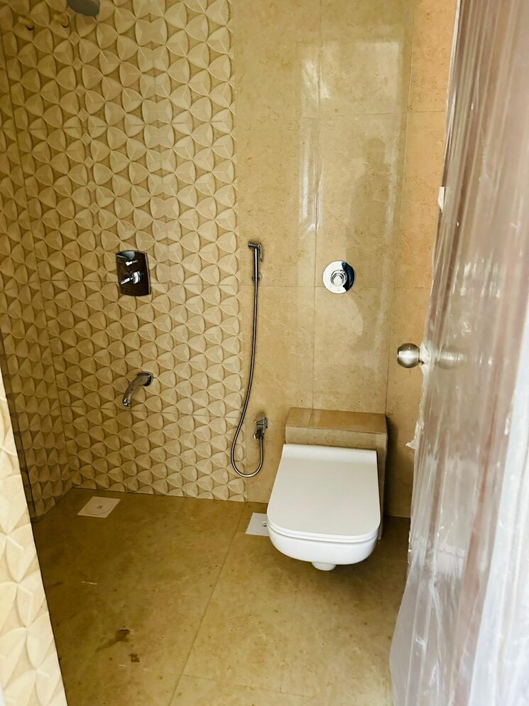 Bathroom, bdl-hresa 3 Bedroom 950 Sq.Ft. Apartment In Chembur Mumbai 9085862